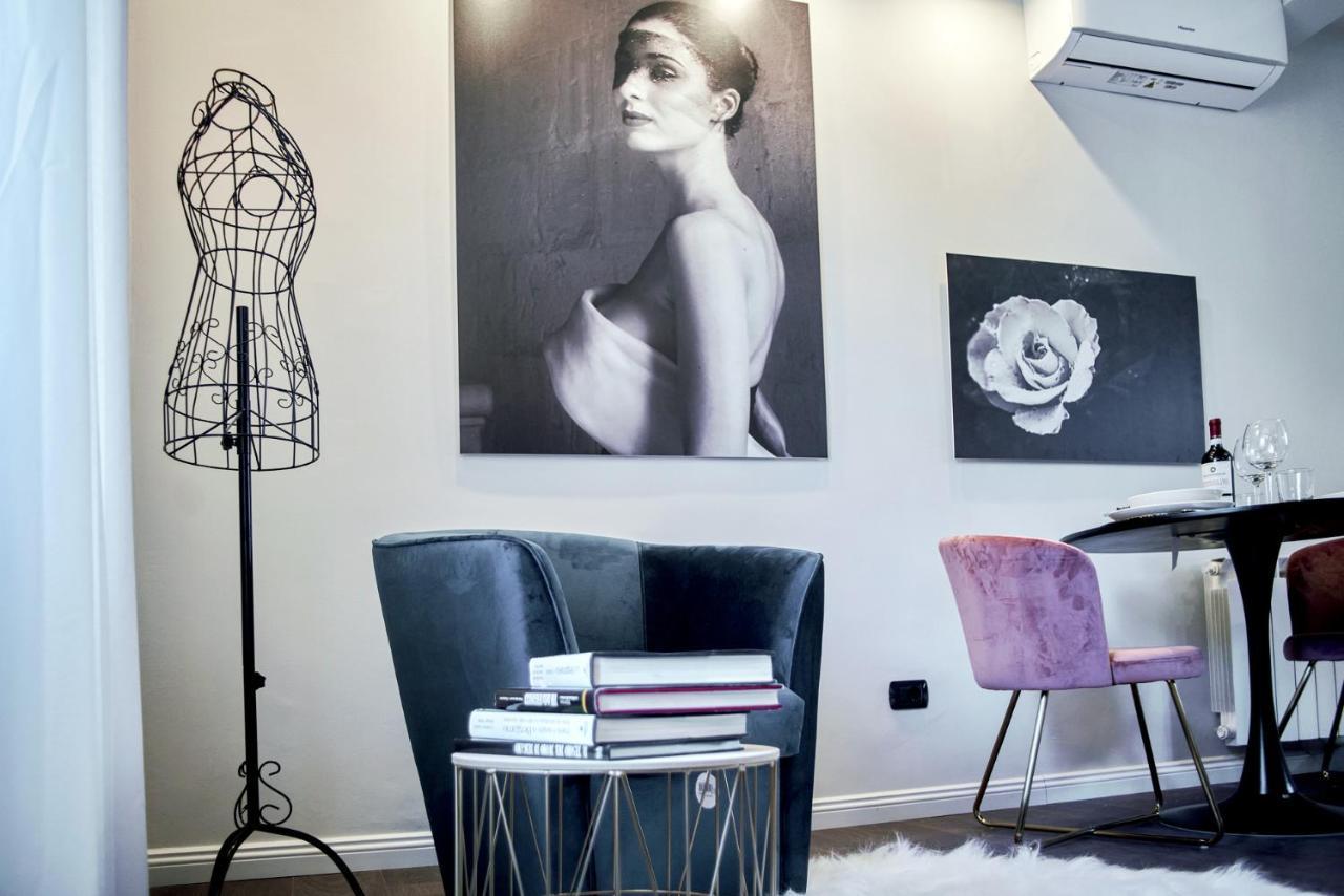 Chiclife Sarona Shenkin - Santa Caterina & Museum Apartment แบร์กาโม ภายนอก รูปภาพ