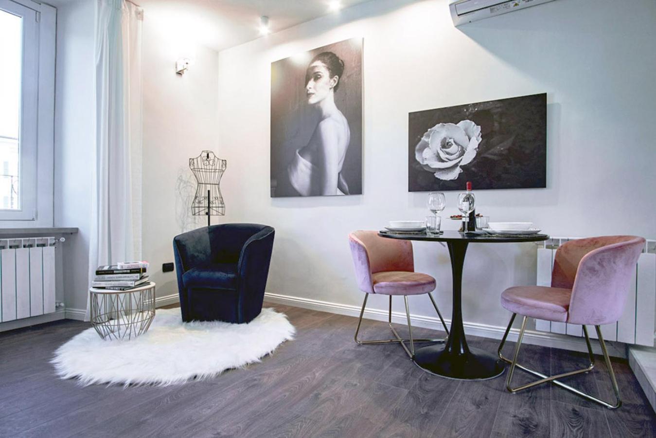 Chiclife Sarona Shenkin - Santa Caterina & Museum Apartment แบร์กาโม ภายนอก รูปภาพ
